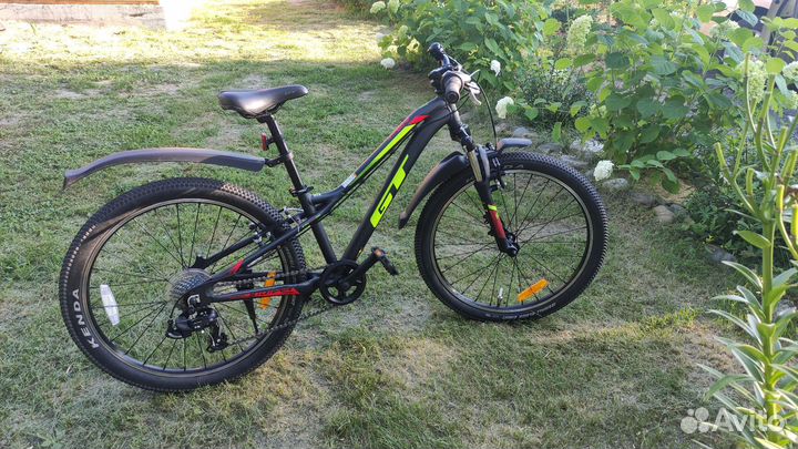 Велосипед GT Stomper Prime 24