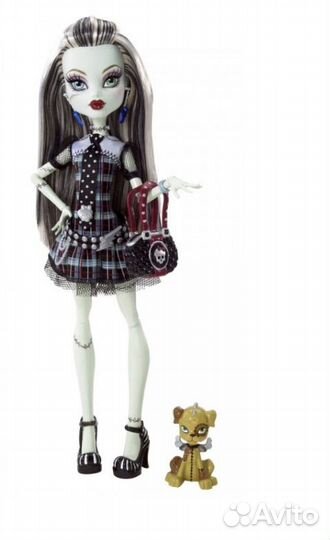 Кукла Монстер Хай оригинальная базовая