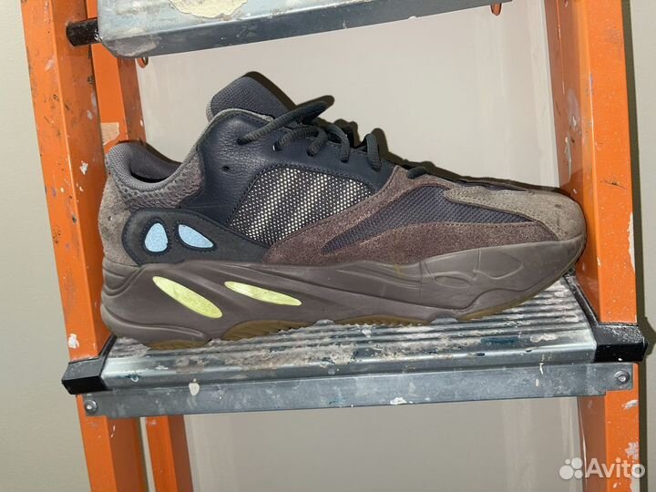 Кроссовки adidas yeezy