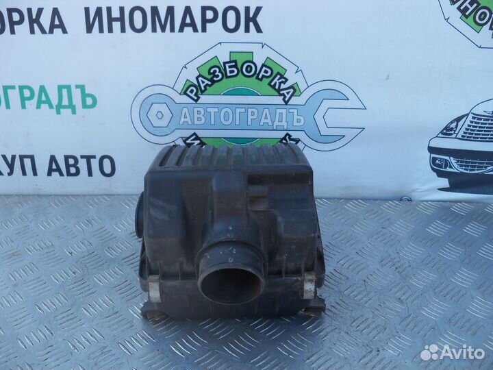 Корпус воздушного фильтра Honda HR-V 3D 1.6 1999г