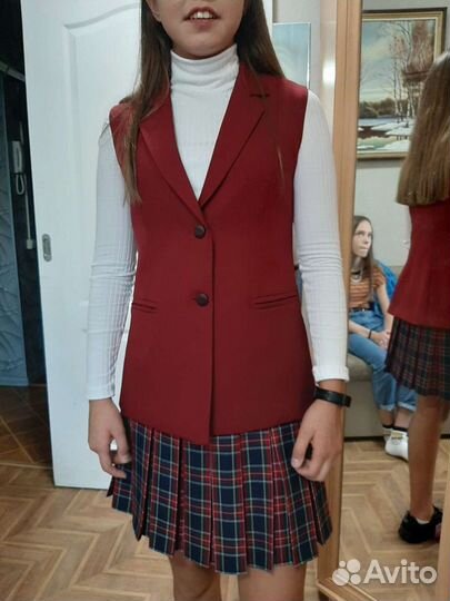 Школьная форма жилет для девочки