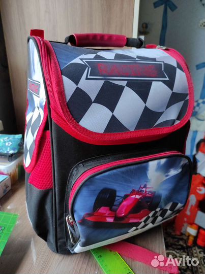 Рюкзак школьный для мальчика ортопедический
