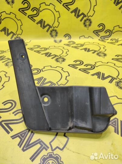 Брызговик задний правый Subaru Outback BR9 EJ253