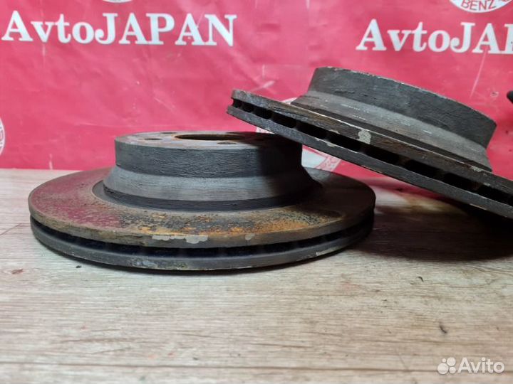 Суппорта с вентилируемыми дисками задняя