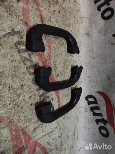 Ручка потолка Volkswagen Passat B3 1.6D