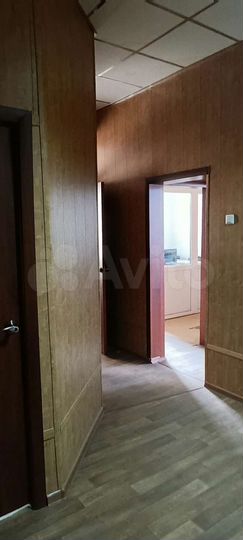 2-к. квартира, 54 м², 1/3 эт.