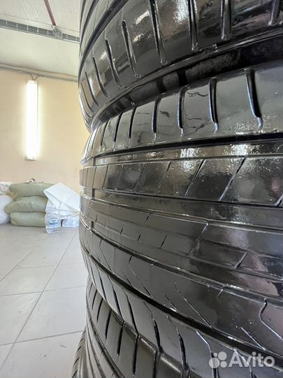 Pirelli Scorpion 255/45 R19 100V