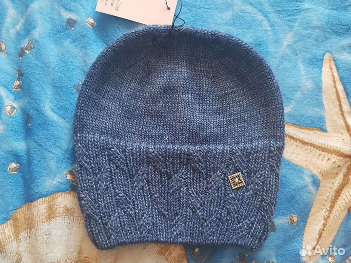 Шапка женская вязаная