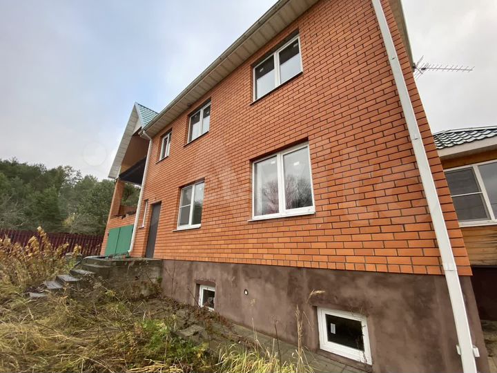 Дом 297,1 м² на участке 15 сот.