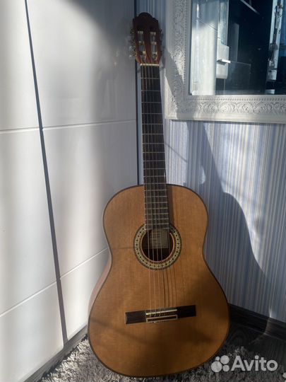 Классическая гитара