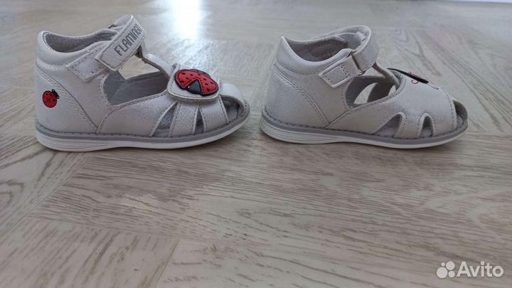 Сандали для девочки