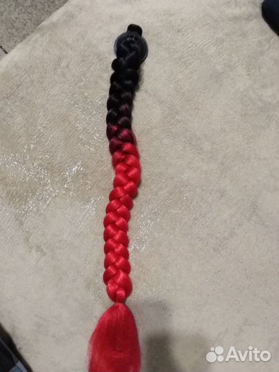 Коса на мотошлем