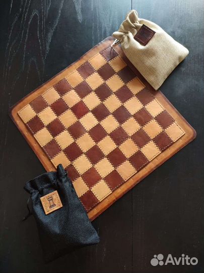 Шахматы в тубусе из кожи