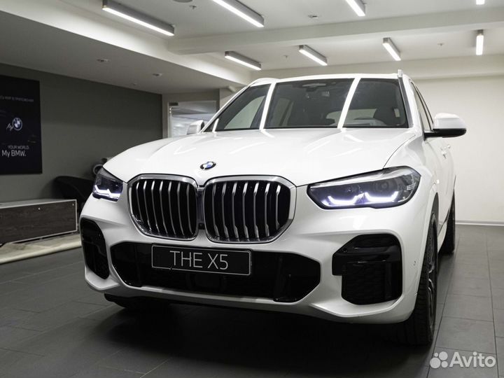 BMW X5 3 AT, 2022