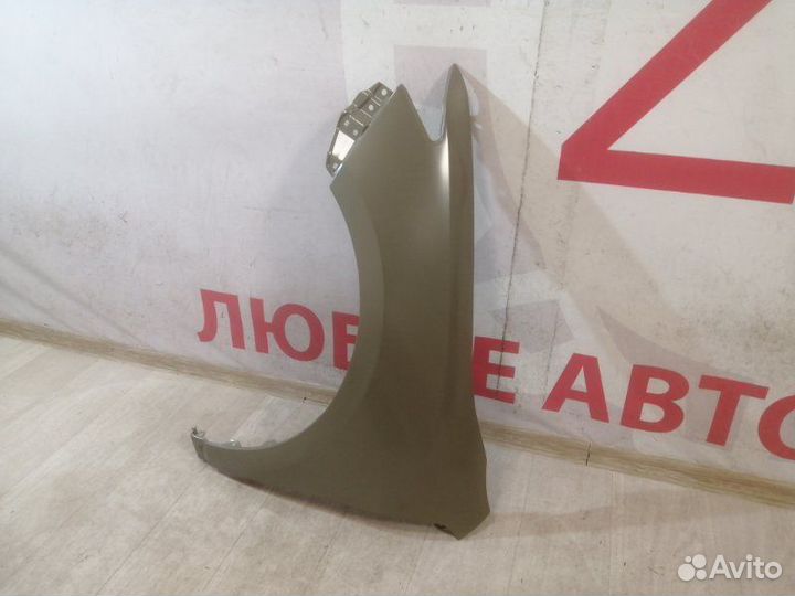 Крыло переднее левое Toyota Camry V55 2014-2017
