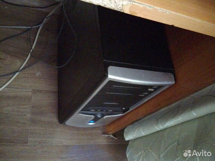 Монитор для компьютера бу