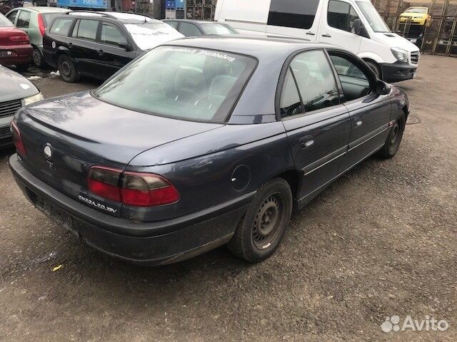 Разбор на запчасти Opel Omega B