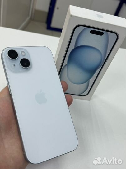 iPhone 15, 256 ГБ