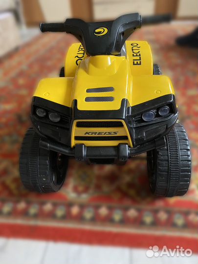 Детская машинка каталка