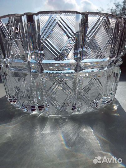 Ваза хрустальная