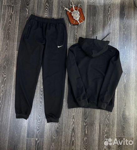 Спортивный костюм nike