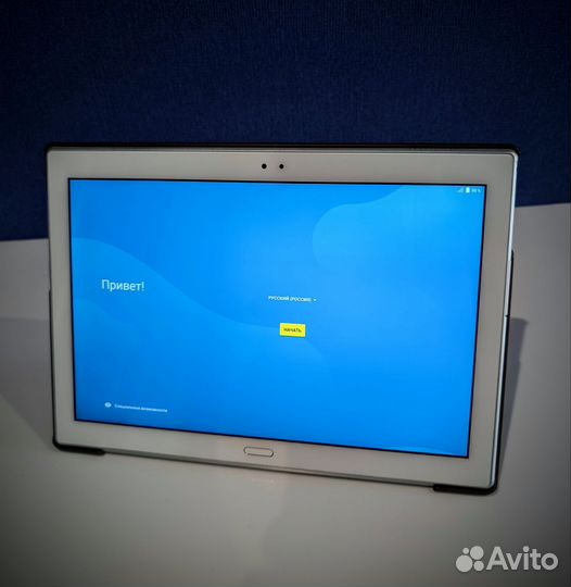 Планшет Lenovo TAB4 10 Plus