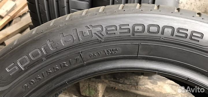 Dunlop Sport BluResponse 205/55 R17 95V