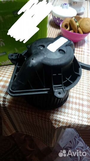 Новый моторчик печки Renault Scenic 1