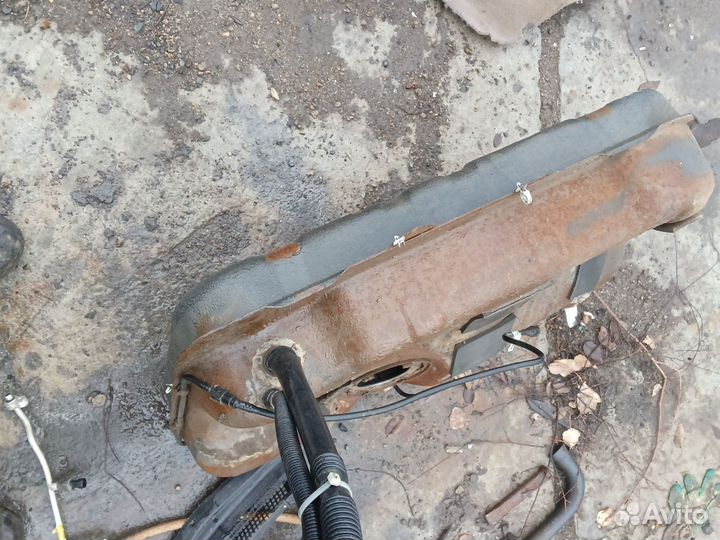 Бензобак daewoo leganza