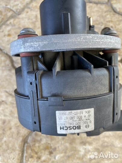 Воздушный насос Mercedes C-Class W204