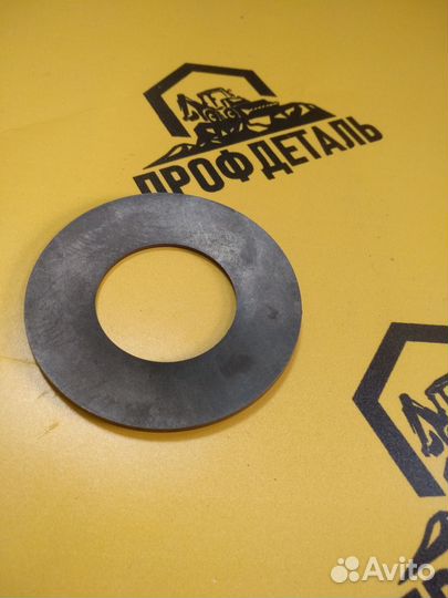 83990184 Шайба шкворня экскаватора погрузчика