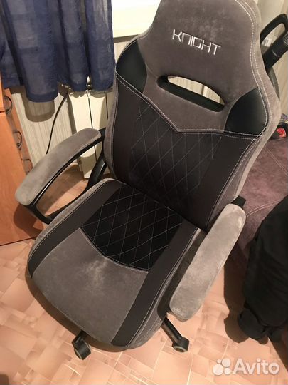 Игровое кресло viking knight
