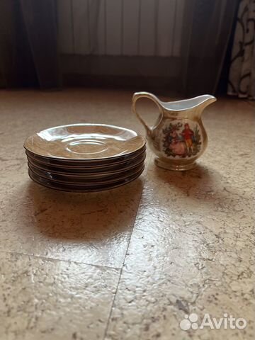 Молочник/соусник с блюдцами фарфор