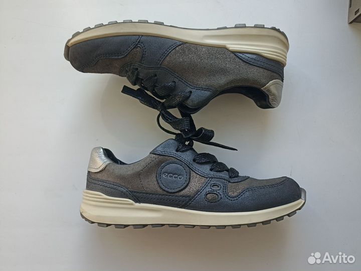 Кроссовки ecco