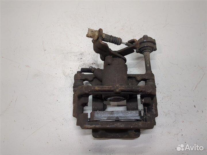 Суппорт Opel Astra J, 2012