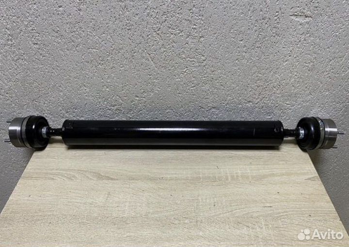 Кардан задний на шрусах нива