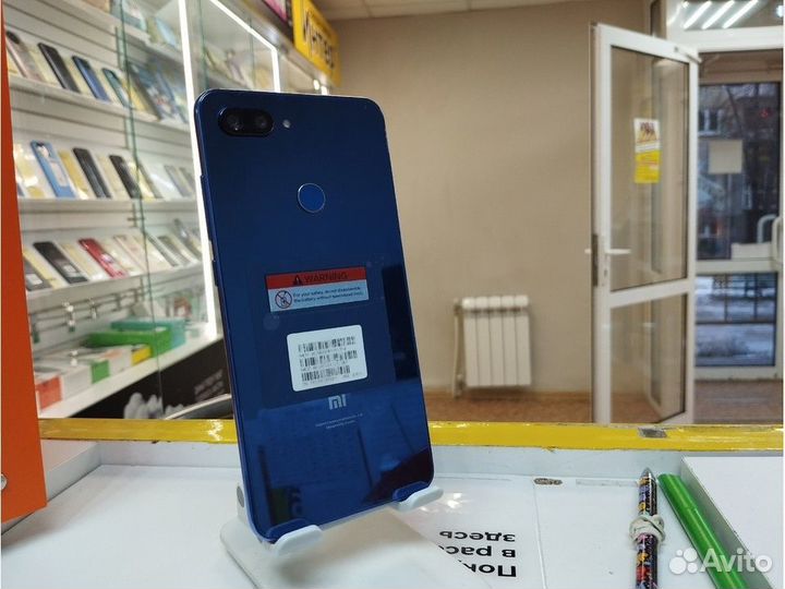 Xiaomi Mi 8 Lite, 4/64 ГБ