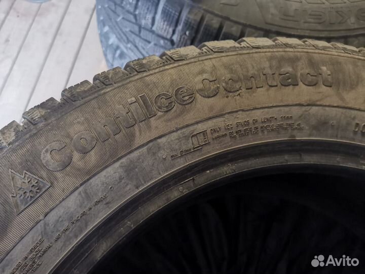 Continental ContiIceContact 235 R18 107T