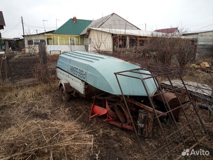 Лодка автобот с двигателем Ветерок 12