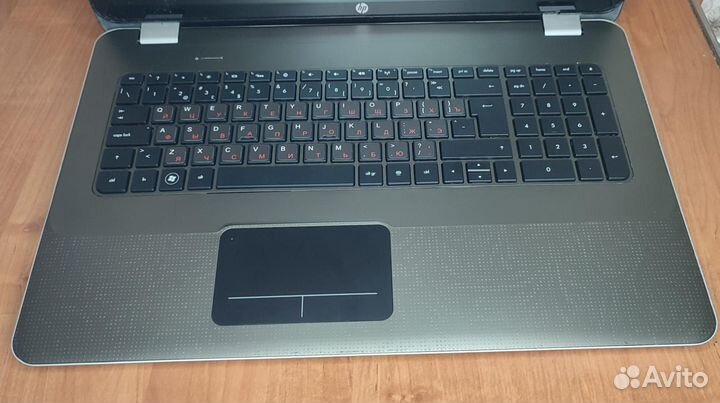 HP Огромный 17.3/ Мощный/ Металлический с SSD