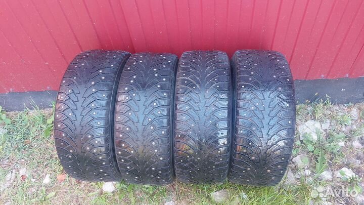 Nokian Tyres Hakkapeliitta 4 225/45 R17