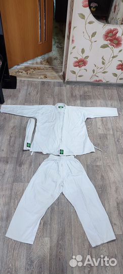 Продам кимоно для самбо