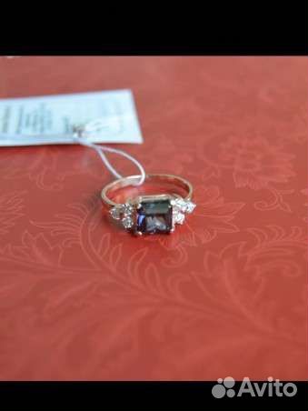Серебряное кольцо с фианитами