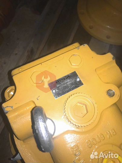 Гидромотор редуктора поворота R305LC-7 31N8-12010