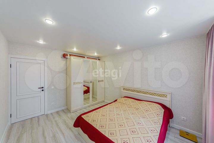 2-к. квартира, 67,5 м², 1/14 эт.