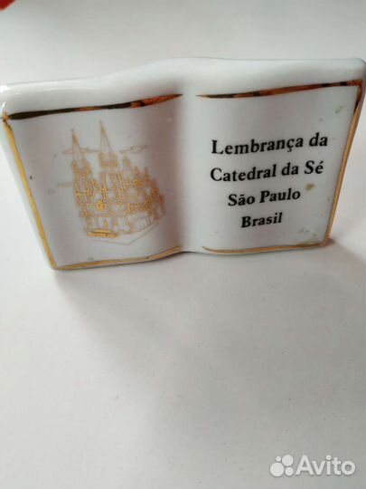 Сувенир с видом храма, керамика