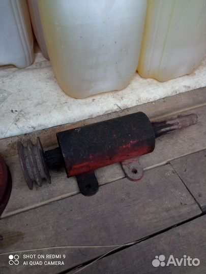 Вал с подшипниками