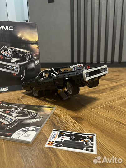 Lego technic 42111 dodge charger