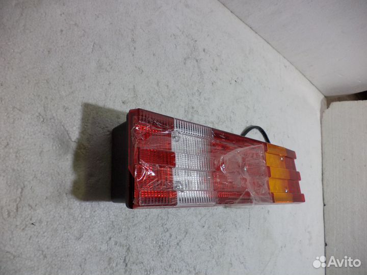 Фонарь задний LED Mercedes Actros Axor Atego