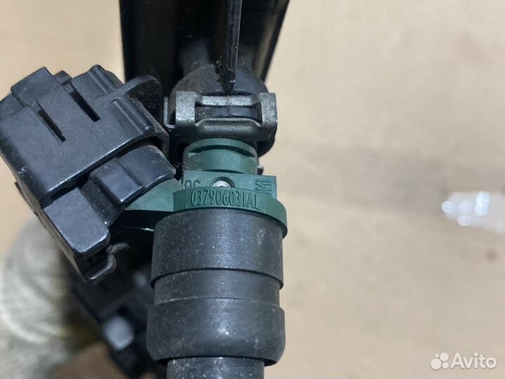 Форсунки 037906031AL 1.6л Гольф, Бора, Шкода